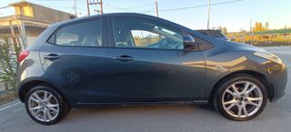Mazda 2 2008-thumb-3