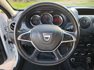 Dacia Duster 2018 1.2 TCe 4WD-thumb-23