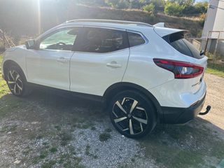 Nissan Qashqai 2017 TEKNA PLUS PANORAMA NAVI CAMERA 360-thumb-4