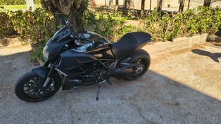 Ducati Diavel 2013-thumb-3