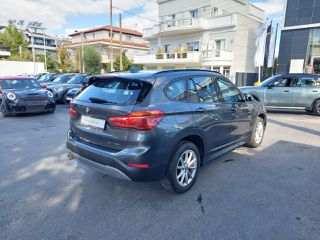 Bmw X1 2018-thumb-4