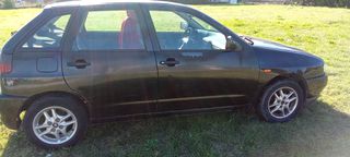 Seat Ibiza 1998-thumb-18