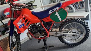 Honda CR 250R 1986 ΠΡΩΤAΘΛΗΜΑ MXGR 1986 -ARNO DRECHSEL HRC Engine-thumb-4