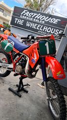 Honda CR 250R 1986 ΠΡΩΤAΘΛΗΜΑ MXGR 1986 -ARNO DRECHSEL HRC Engine-thumb-3