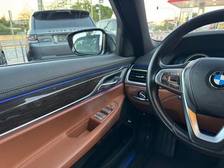 Bmw 740 2017 M PACKET HEAD UP SOFT CLOSE SUNROOF LASER FULL EXTRA-thumb-11