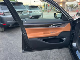 Bmw 740 2017 M PACKET HEAD UP SOFT CLOSE SUNROOF LASER FULL EXTRA-thumb-16