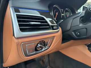 Bmw 740 2017 M PACKET HEAD UP SOFT CLOSE SUNROOF LASER FULL EXTRA-thumb-19