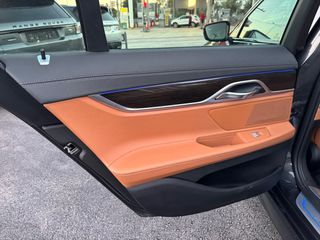 Bmw 740 2017 M PACKET HEAD UP SOFT CLOSE SUNROOF LASER FULL EXTRA-thumb-22