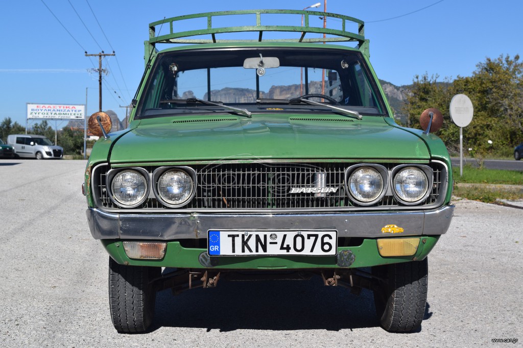 Nissan Datsun 1975