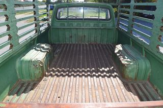Nissan Datsun 1975-thumb-5