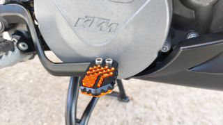 KTM 990 Adventure 2007-thumb-18