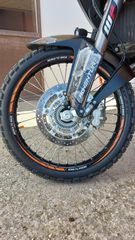KTM 990 Adventure 2007-thumb-20