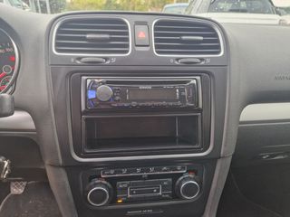Volkswagen Golf 2010 1.4 TSI 160PS-thumb-12