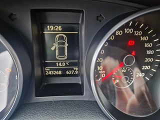Volkswagen Golf 2010 1.4 TSI 160PS-thumb-17