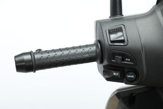 Letbe 2025 VELOCITY 125 ABS ΔΩΡΟ ΒΑΛΙΤΣΑ SHAD SH33-thumb-9