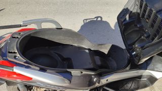 Yamaha XMAX 250 2006-thumb-8