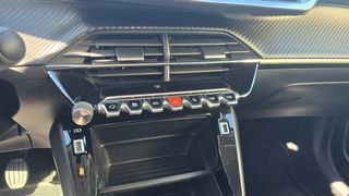 Peugeot 2008 2021 1.2 PURETECH 130 Ps-thumb-12
