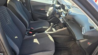 Peugeot 2008 2021 1.2 PURETECH 130 Ps-thumb-13