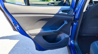 Volkswagen T-Cross 2024 1.0 TSI 95PS  Life-thumb-7