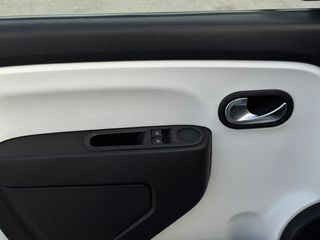 Renault Twingo 2016 LIMITED-thumb-17