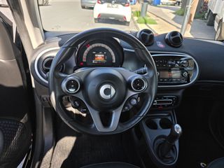 Smart ForTwo 2016-thumb-10
