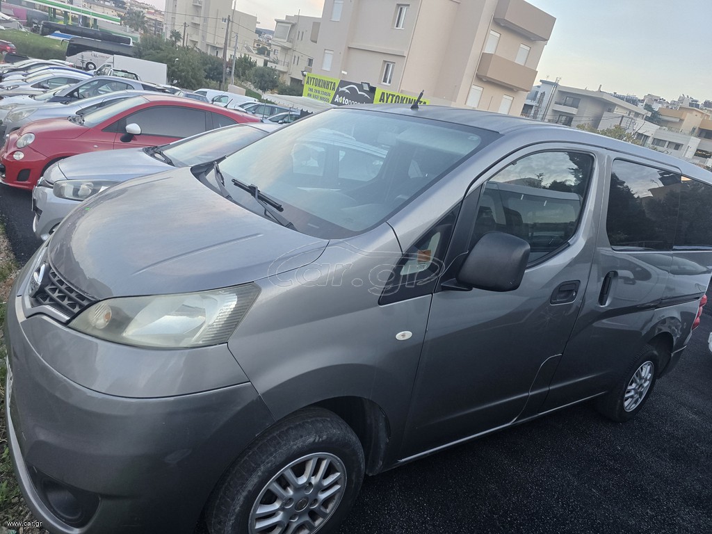 Nissan Evalia 2011 NV 200