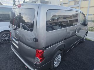 Nissan Evalia 2011 NV 200-thumb-5