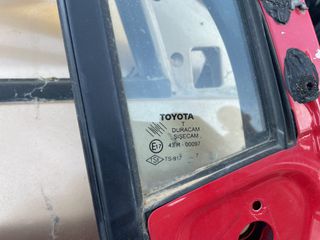 Yaris 07-thumb-1