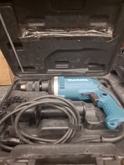 MAKITA HP1631 710W-thumb-1