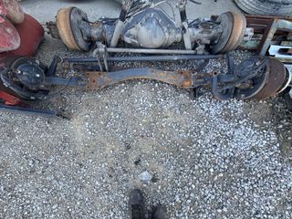 Άξονας εμπρός κομπλέ από Mercedes 814