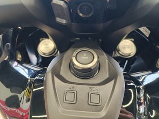 Honda Forza 750 2026 2026 !!! PEARL GLARE WHITE !!!!-thumb-12