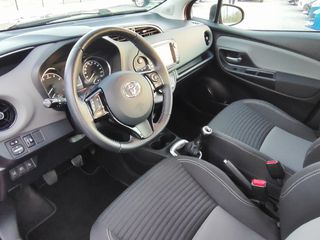 Toyota Yaris 2018 1.0 FULL EXTRA!!!-thumb-11