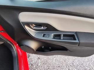 Toyota Yaris 2018 1.0 FULL EXTRA!!!-thumb-21