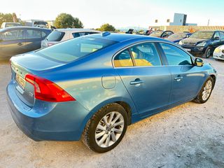 Volvo S60 2015-thumb-3