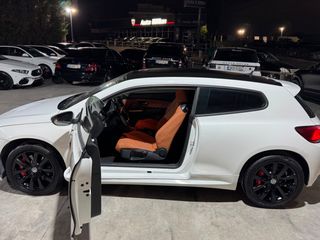 Volkswagen Scirocco 2009-thumb-14