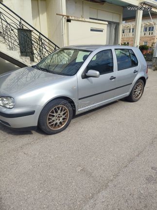 Volkswagen Golf 2002