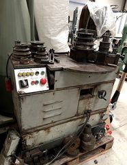 Υδραυλικός Κουρμπαδόρος χωρίς μίλι