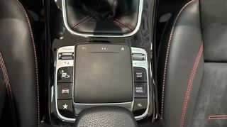 Mercedes-Benz A 180 2020 1300cc AMG LINE-thumb-39