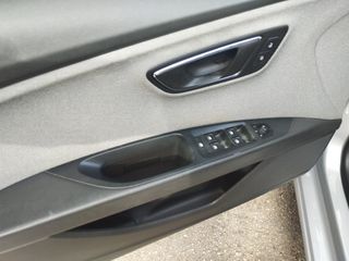 Seat Leon 2019-thumb-13