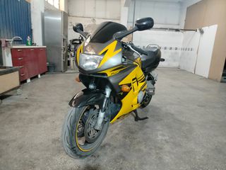 Honda CBR 600 F3 1998-thumb-9
