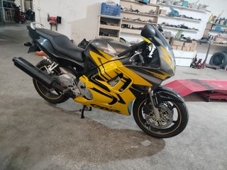 Honda CBR 600 F3 1998-thumb-12