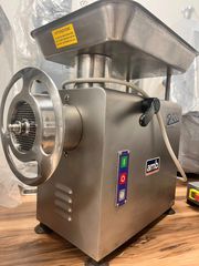 Κρεατομηχανή AMB TC 32 INOX