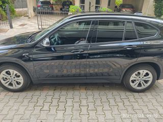 Bmw X1 2022 XDRIVE-thumb-1