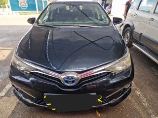 Toyota Auris Touring Sports 2016