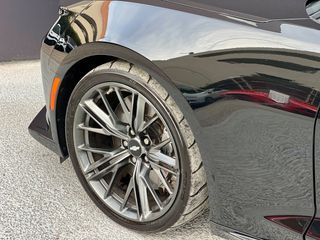 Chevrolet Camaro 2017 ZL1-thumb-9