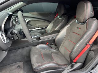 Chevrolet Camaro 2017 ZL1-thumb-17