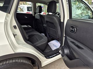 Nissan Qashqai 2012 4X4-CAMERA-BOOK SERVICE-thumb-13