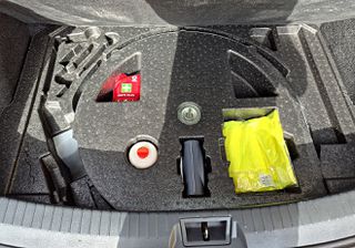 Nissan Qashqai 2012 4X4-CAMERA-BOOK SERVICE-thumb-24