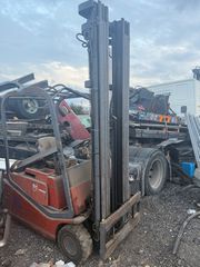 Toyota 2000-thumb-1