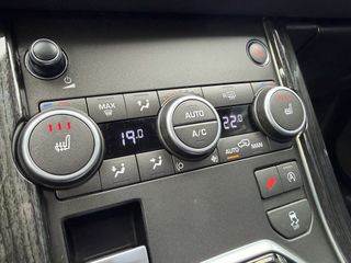 Land Rover Range Rover Evoque 2017 SE R-Dynamic-thumb-31